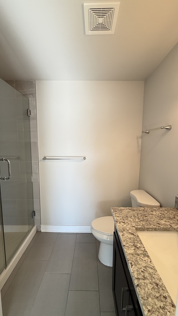 3232 S Shields Avenue Property Photo 5