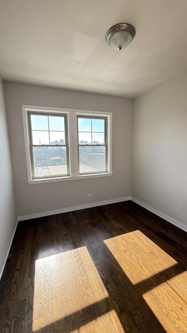 3232 S Shields Avenue Property Photo 27
