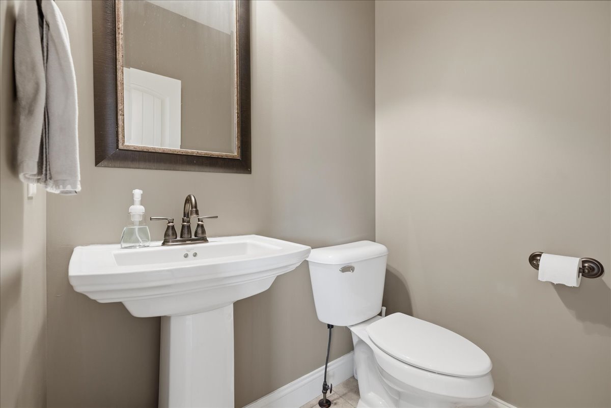 2604 Red Rock Road Property Photo 7