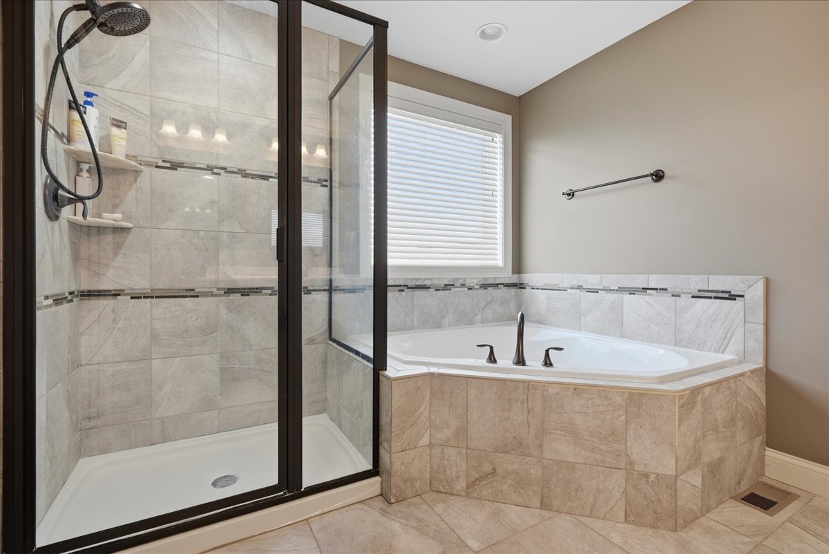 2604 Red Rock Road Property Photo 24