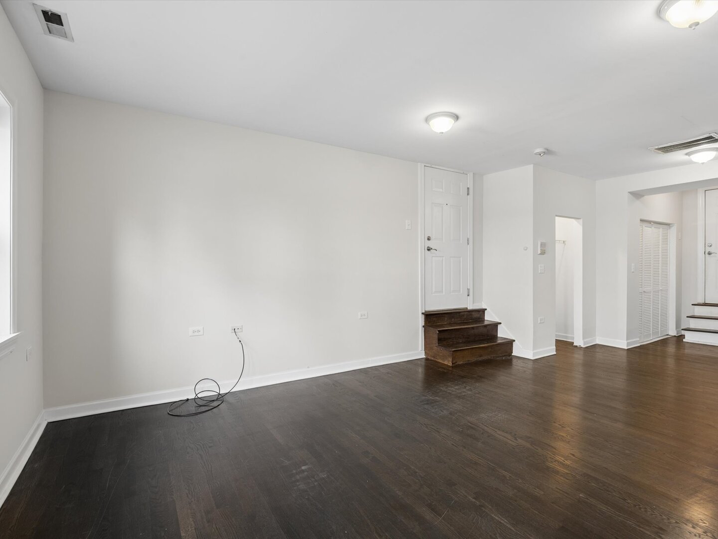 3042 W Diversey Avenue G Property Photo 11