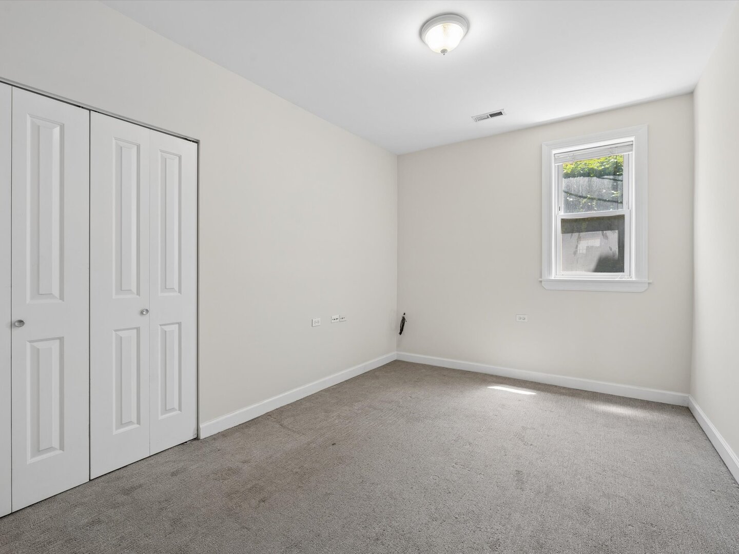 3042 W Diversey Avenue G Property Photo 14