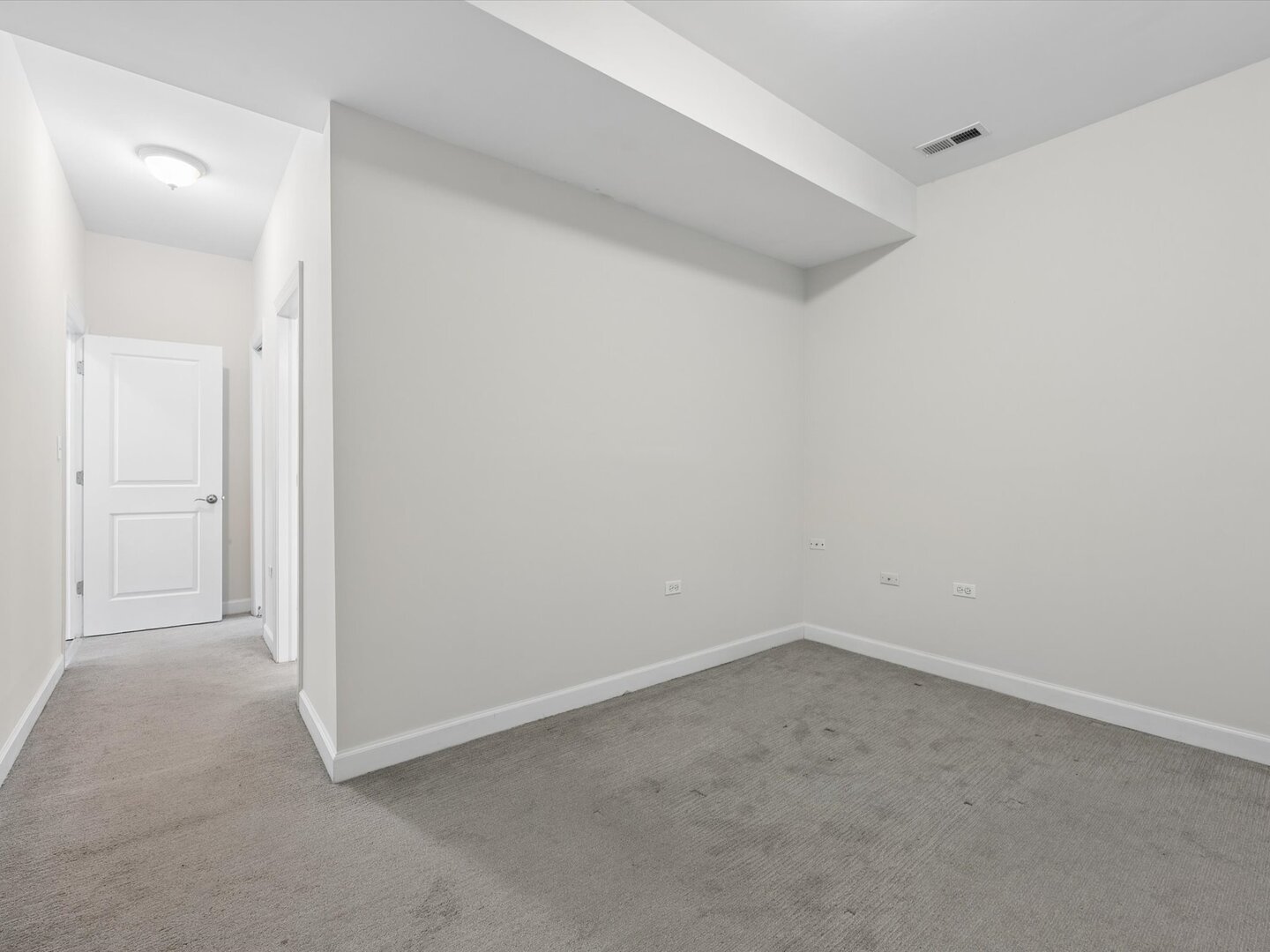 3042 W Diversey Avenue G Property Photo 19