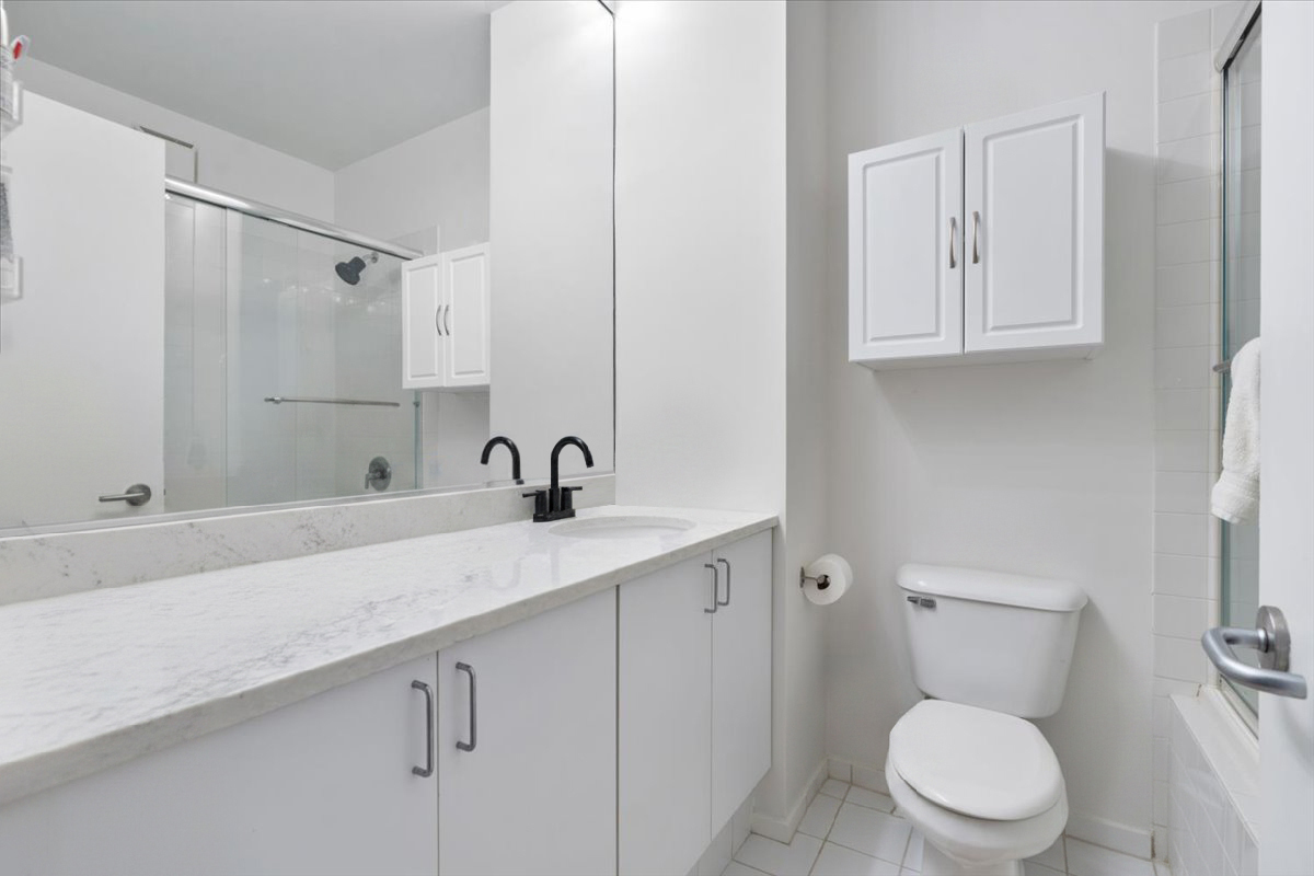 728 W Jackson Boulevard 317 Property Photo 10