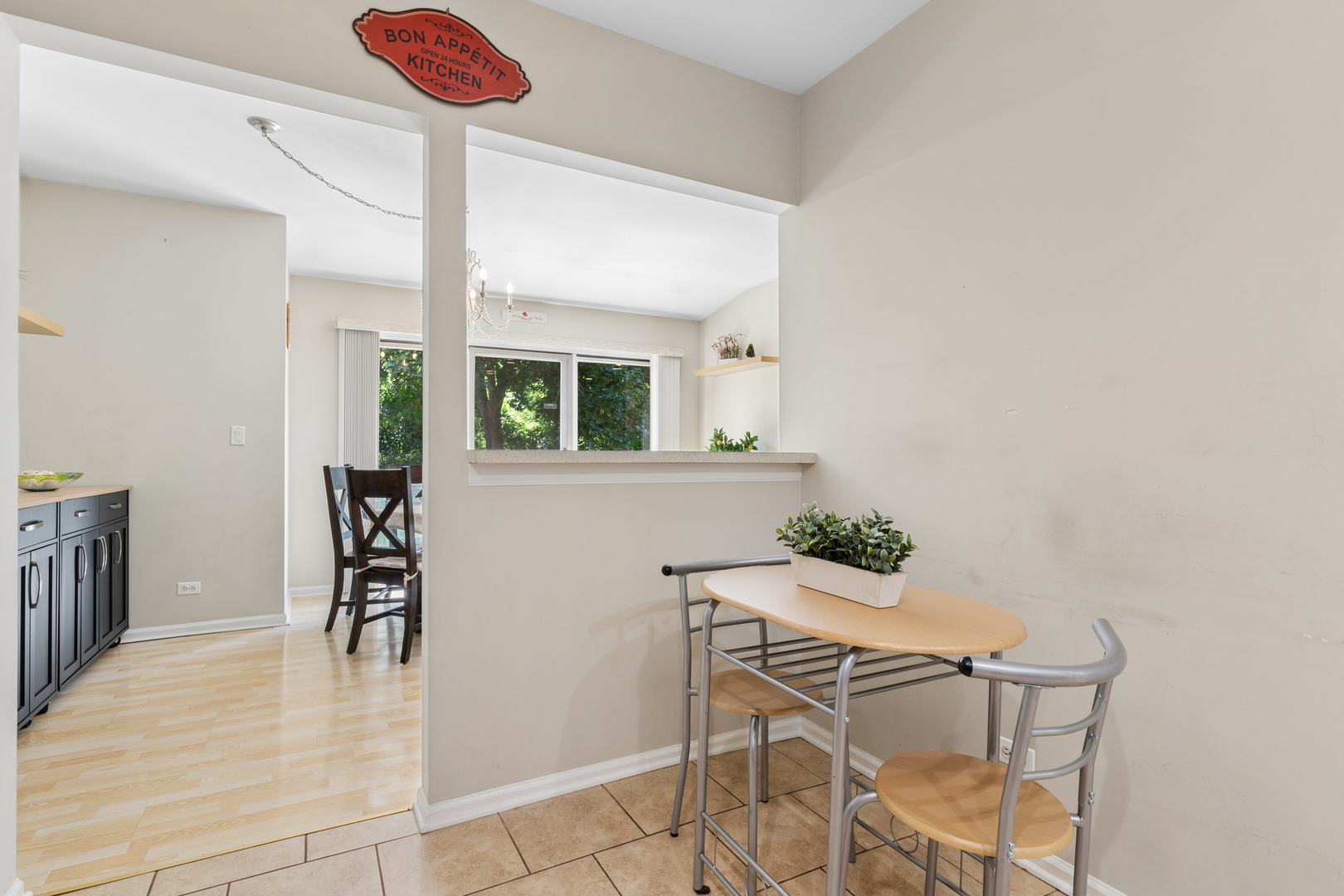 503 Country Lane Property Photo 10