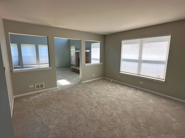 945 Forest View Way Property Photo 5