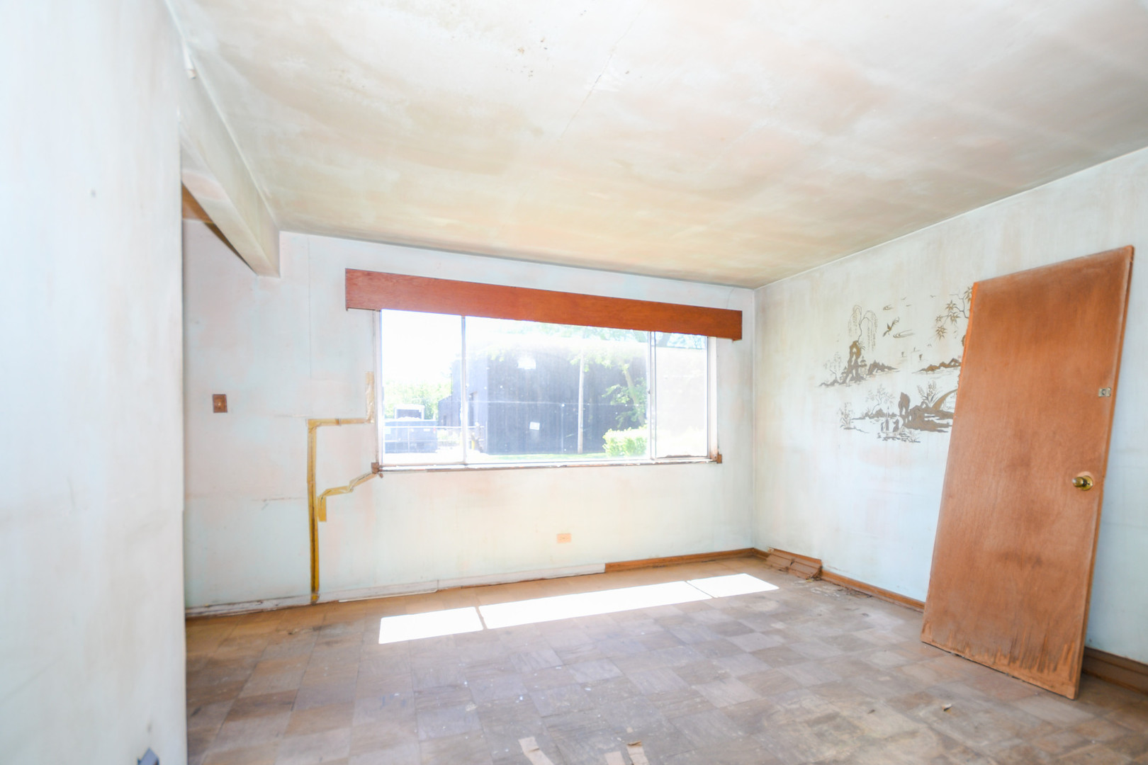 1224 Center Avenue Property Photo 6