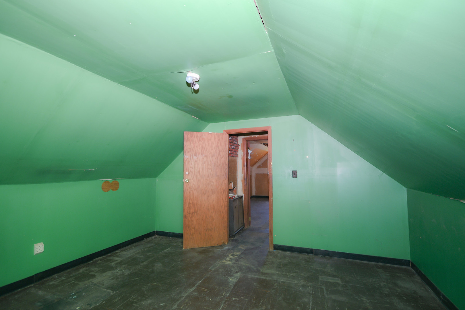 1224 Center Avenue Property Photo 17