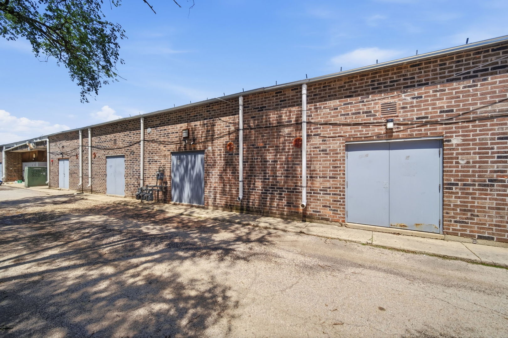 944 E Roosevelt Road Property Photo 30