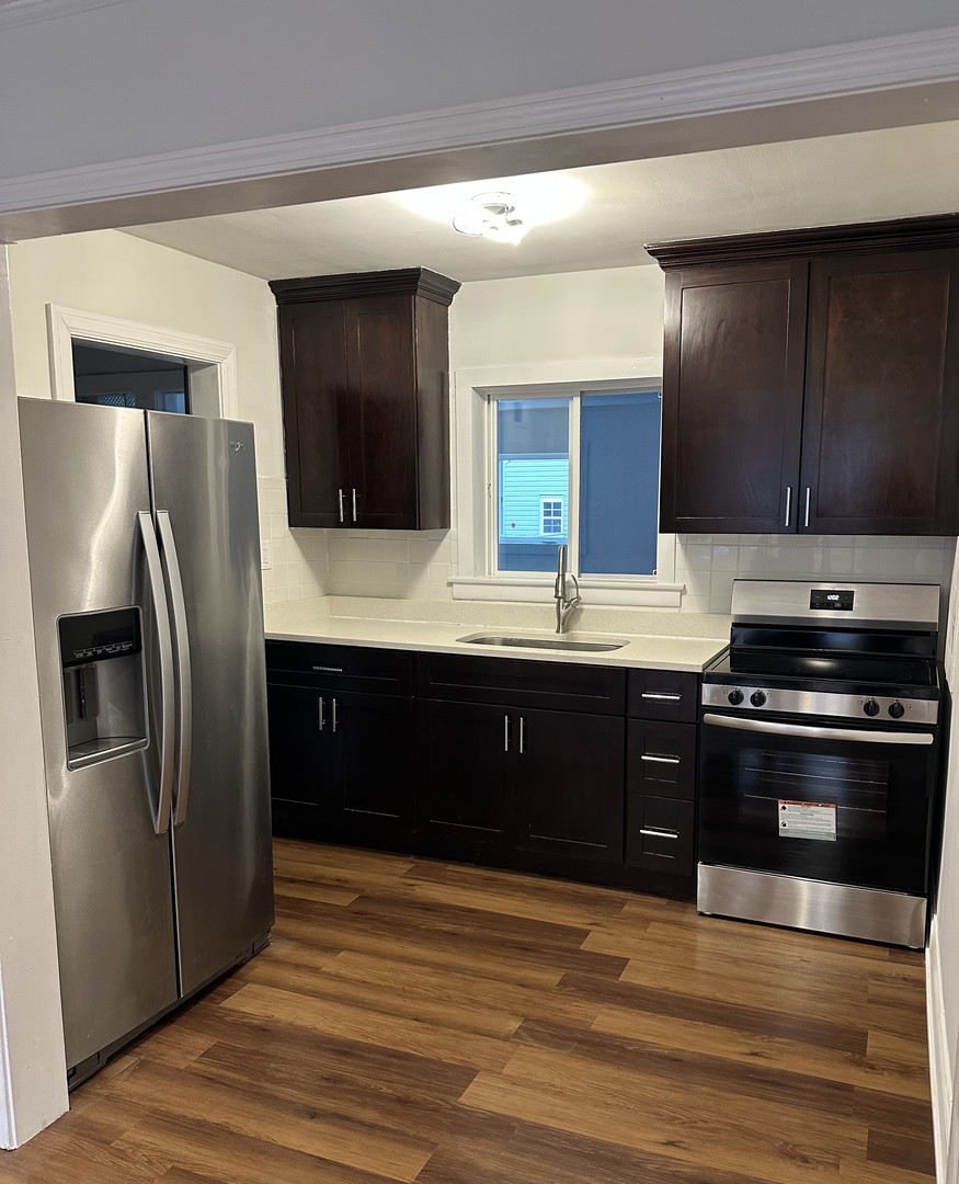 4025 W 58th Place Property Photo 2