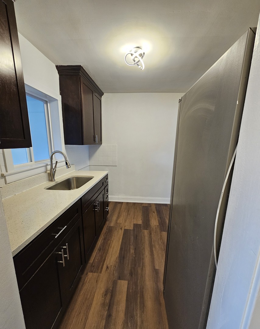 4025 W 58th Place Property Photo 3