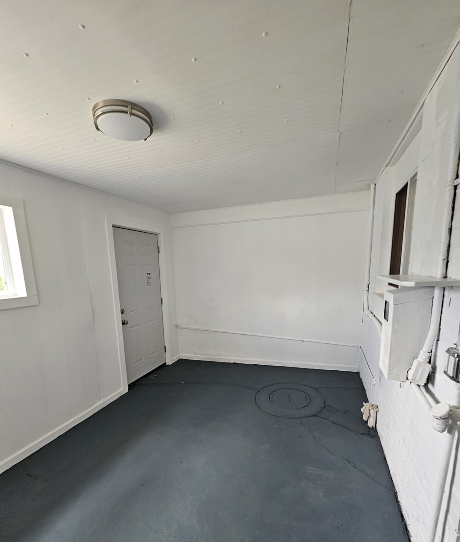 4025 W 58th Place Property Photo 15