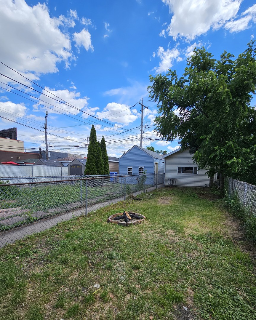 4025 W 58th Place Property Photo 17