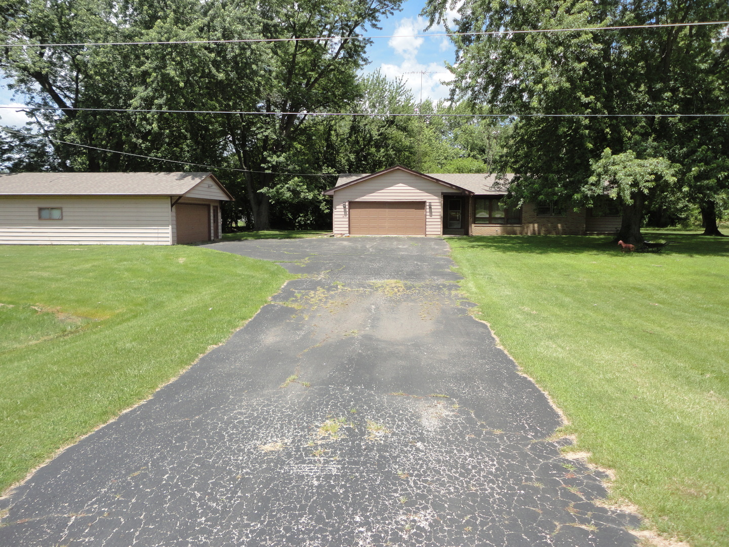 360 S Washington Street Property Photo 1