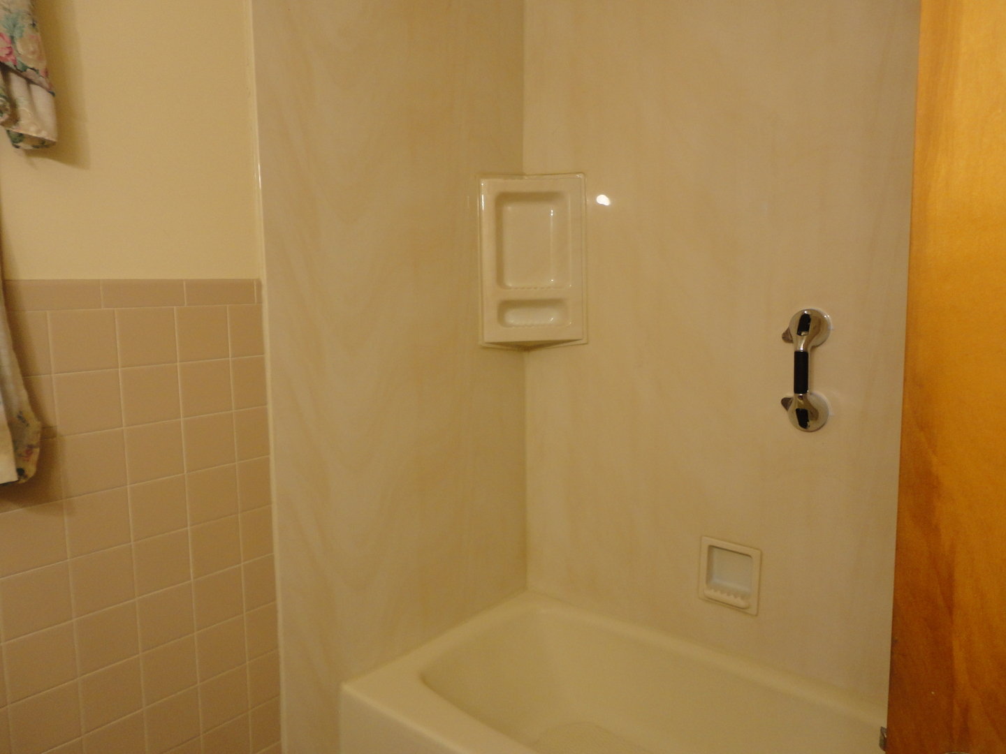 360 S Washington Street Property Photo 15