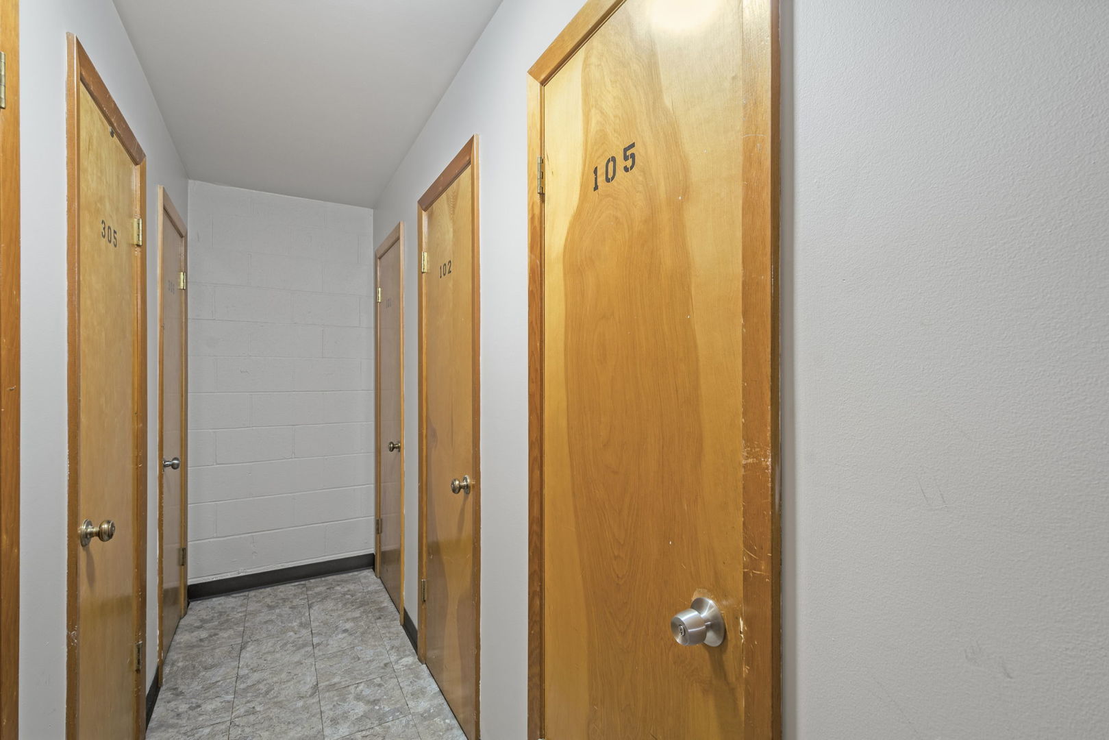 7229 W Higgins Avenue 105 Property Photo 22