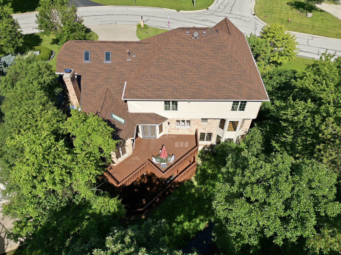 8701 Lake Ridge Drive Property Photo 4