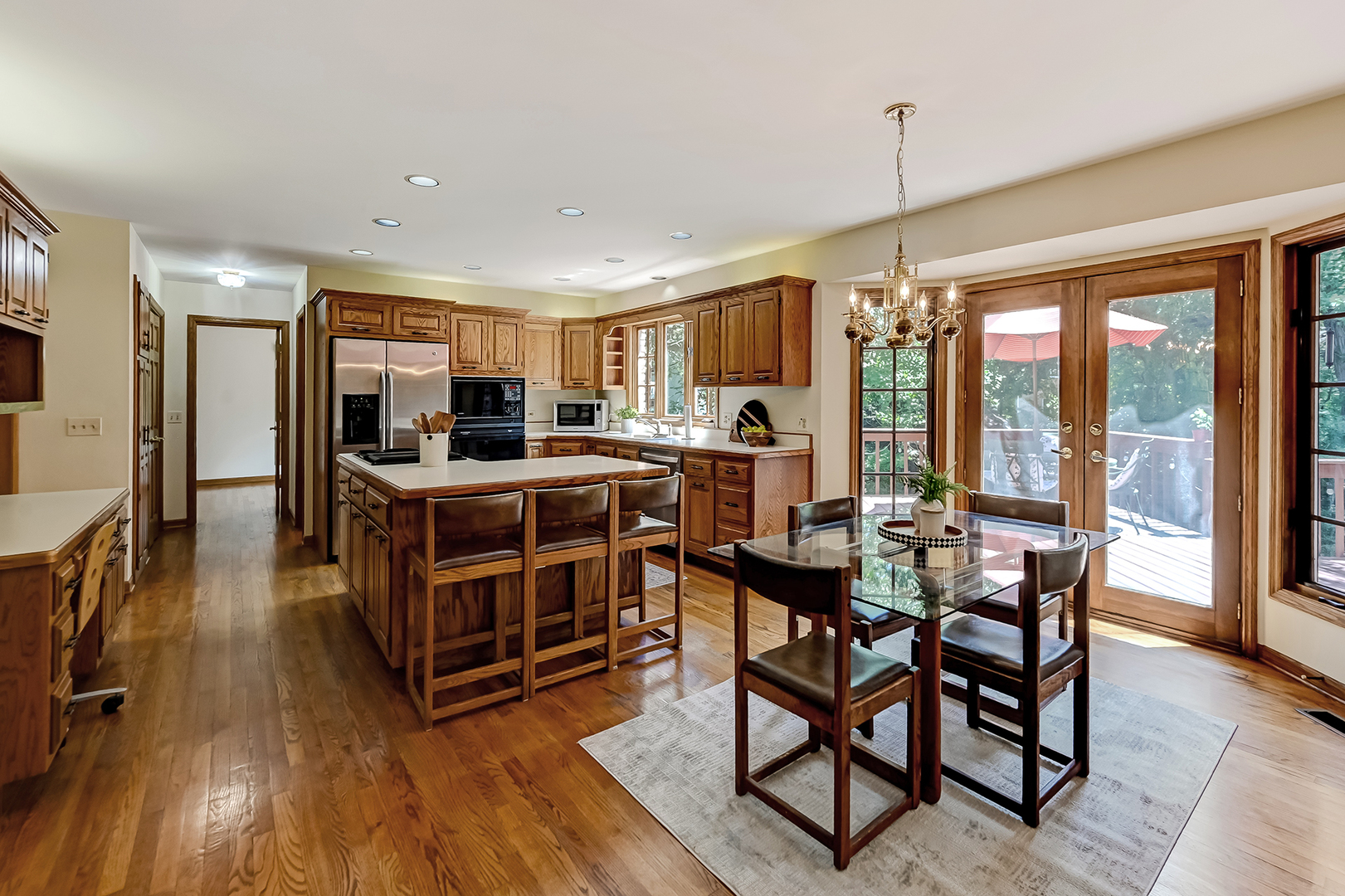 8701 Lake Ridge Drive Property Photo 11