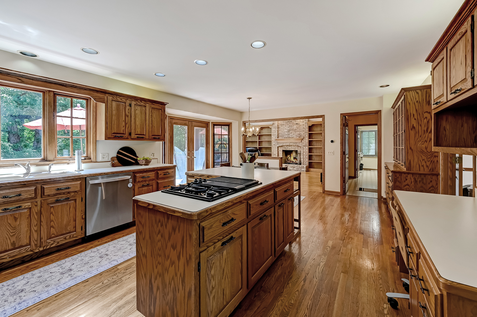 8701 Lake Ridge Drive Property Photo 13