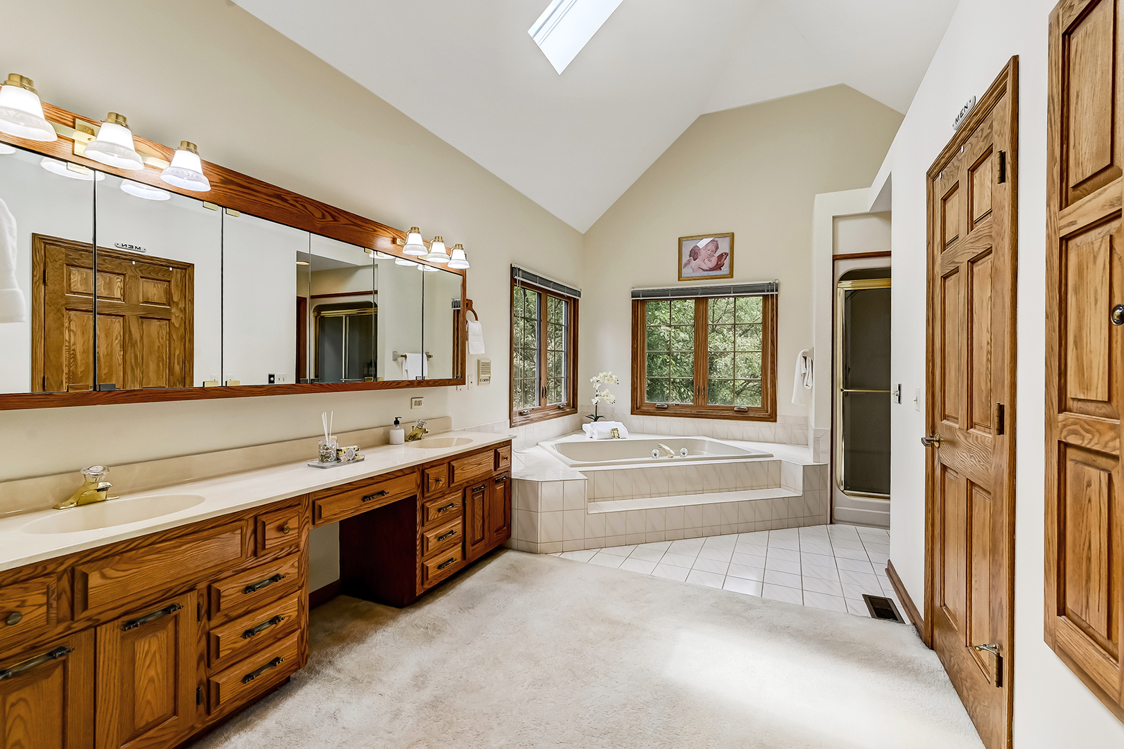 8701 Lake Ridge Drive Property Photo 17