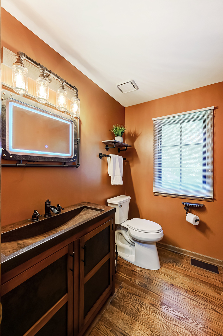 8701 Lake Ridge Drive Property Photo 23