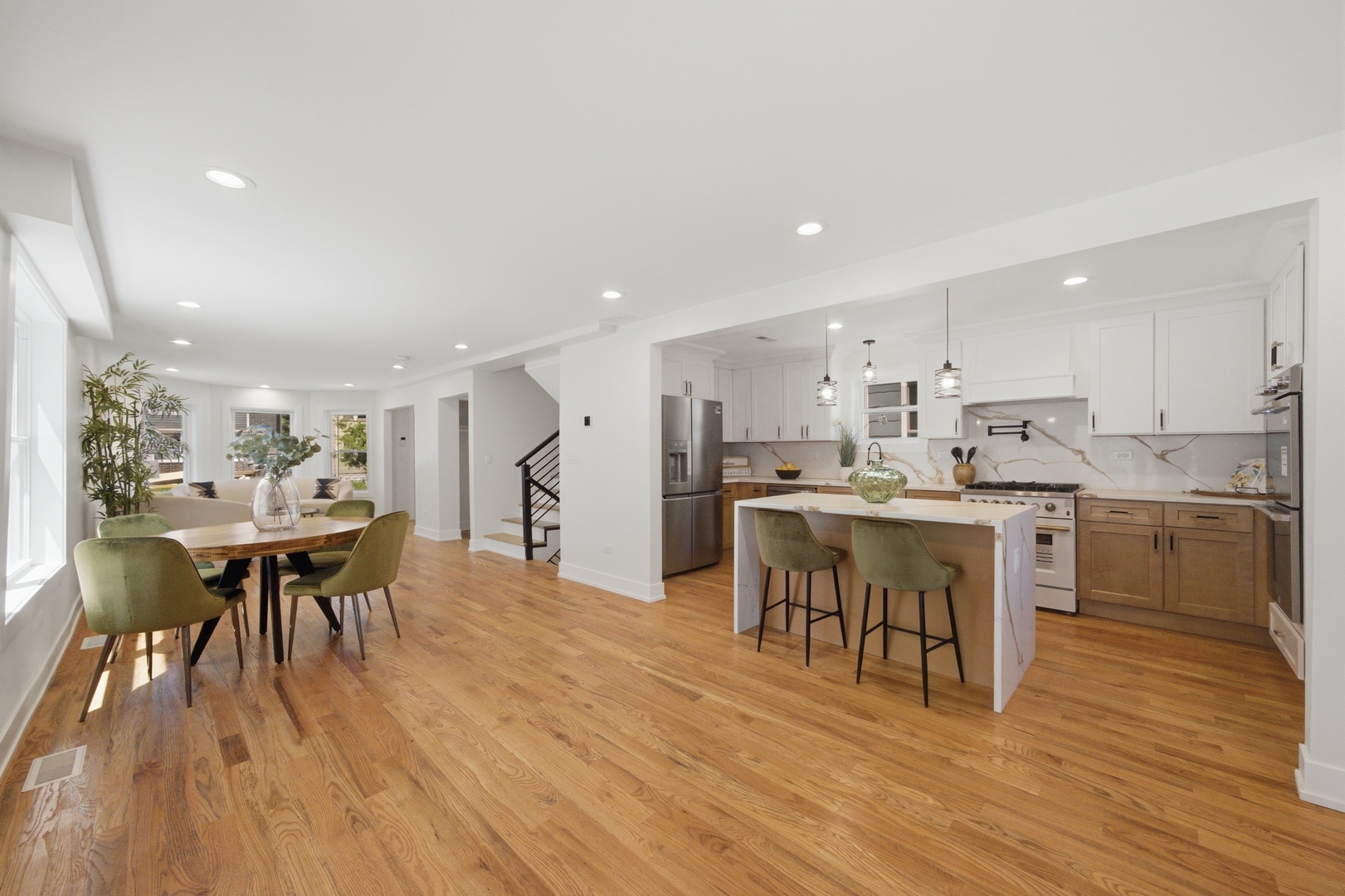 12678810 Property Photo 9