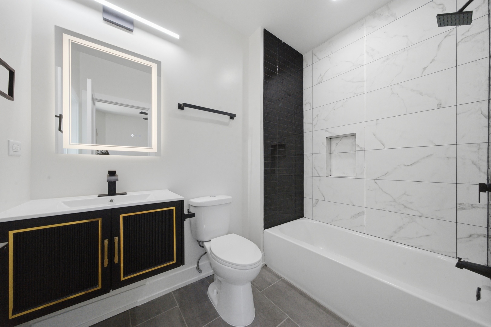 12678810 Property Photo 14