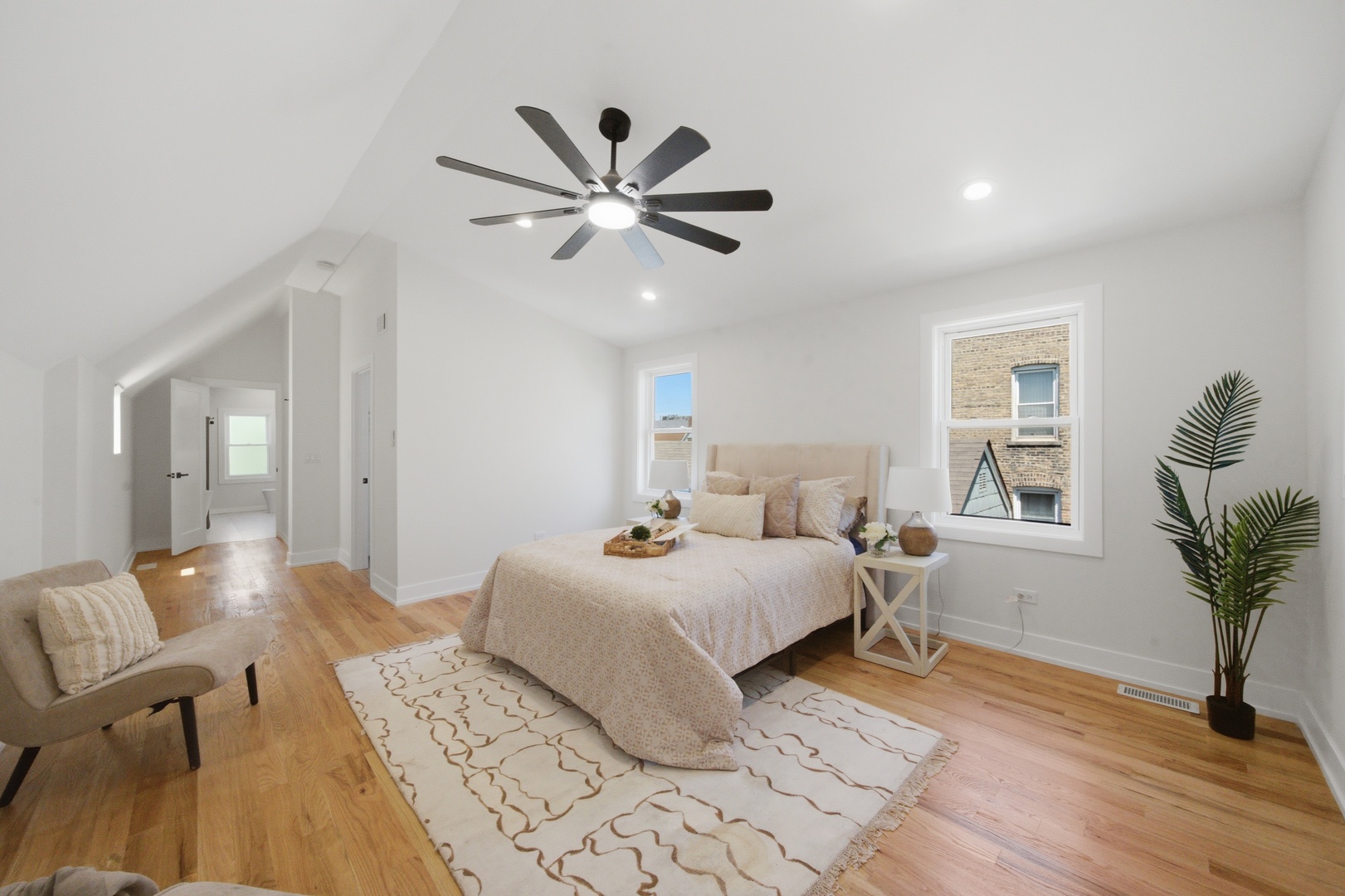 12678810 Property Photo 17