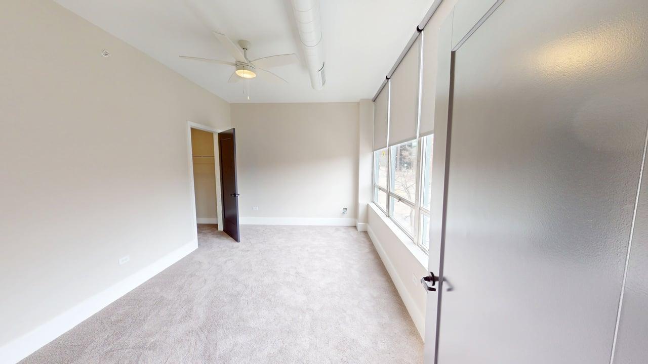 40 Dupage Court 206 Property Photo 4
