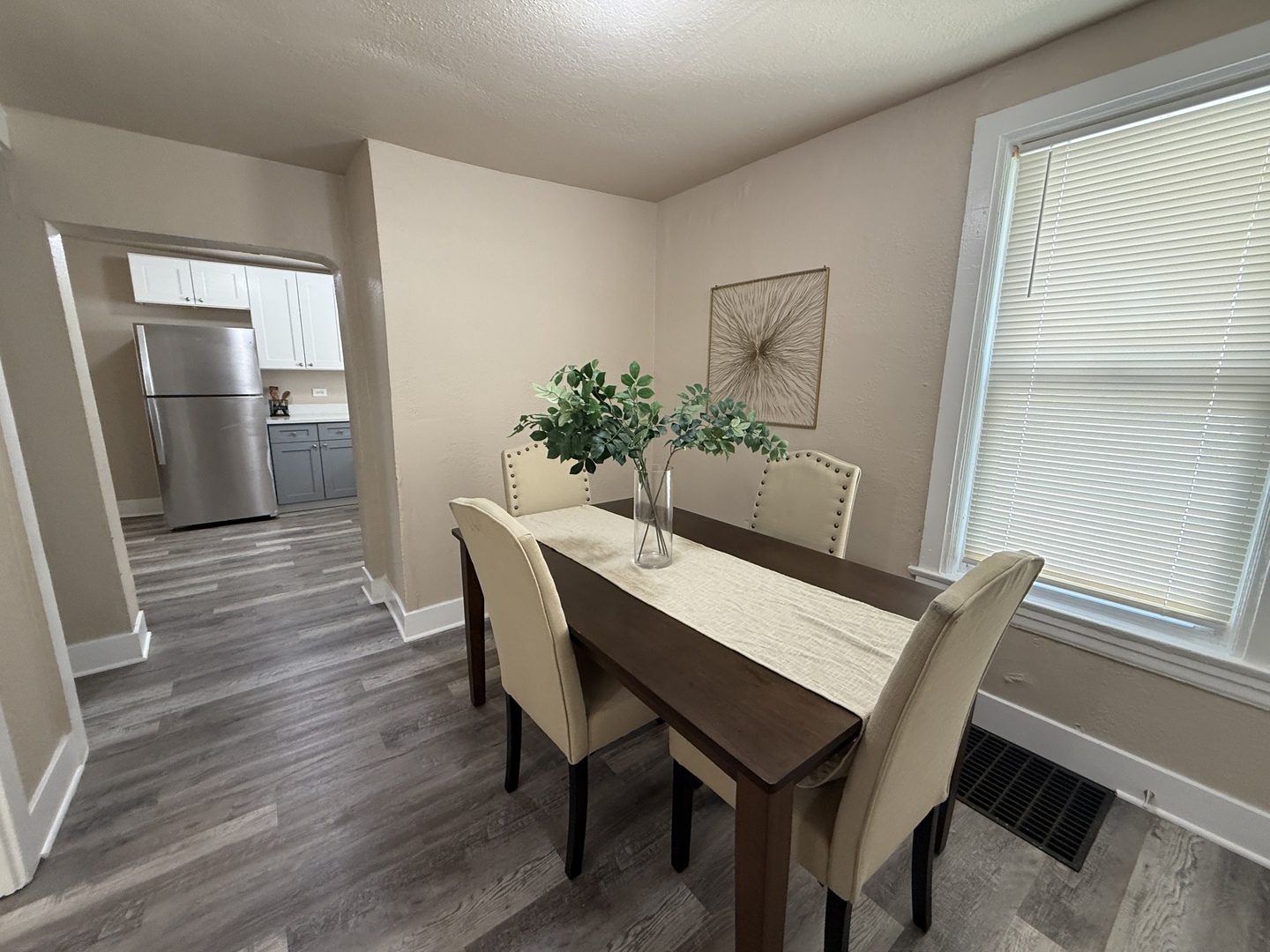 11634 S Princeton Avenue Property Photo 5