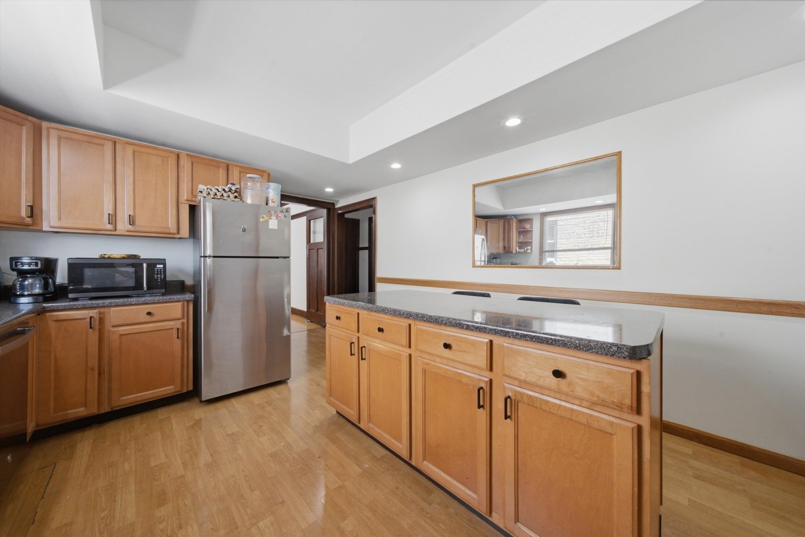 5105 W Altgeld Street Property Photo 10