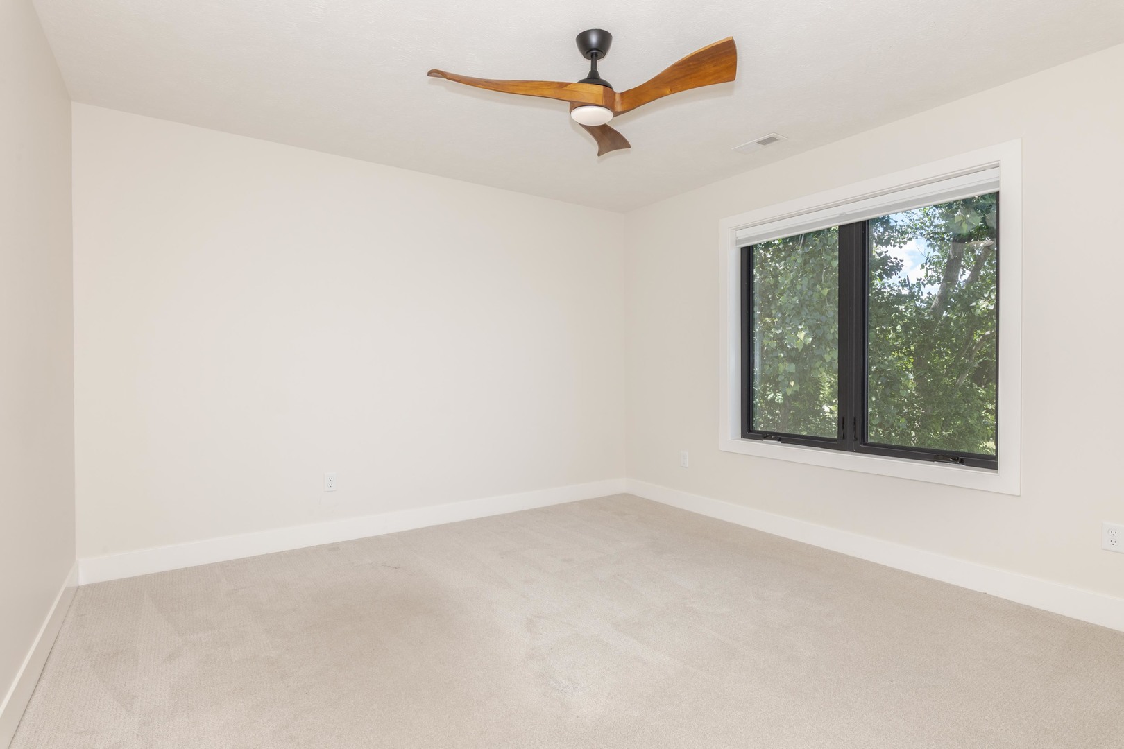 102 Raef Road Property Photo 39
