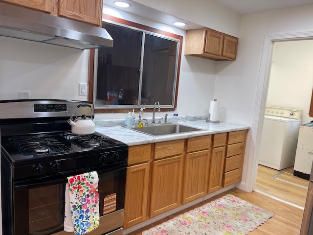 4930 S Luna Avenue Property Photo 3