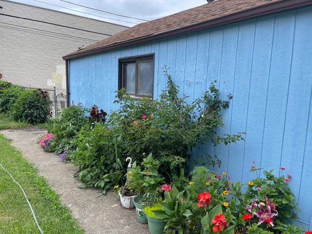 4930 S Luna Avenue Property Photo 10