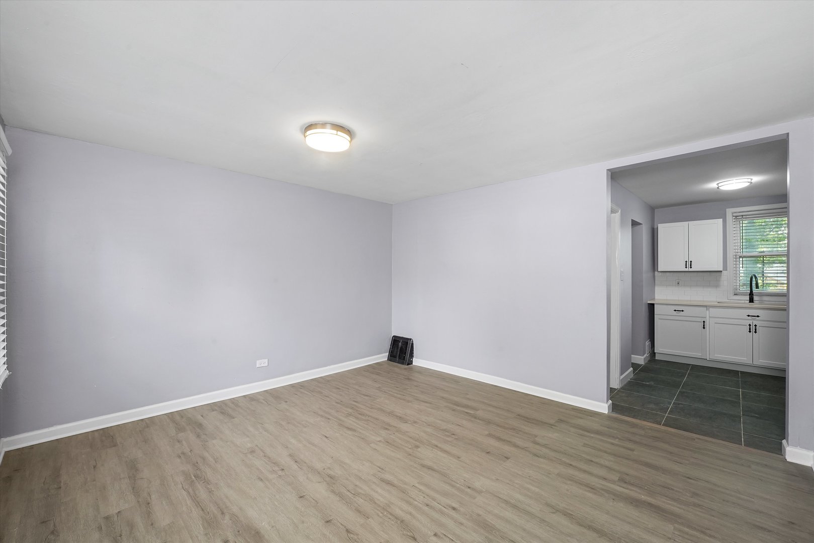 11347 S Ada Street Property Photo 3