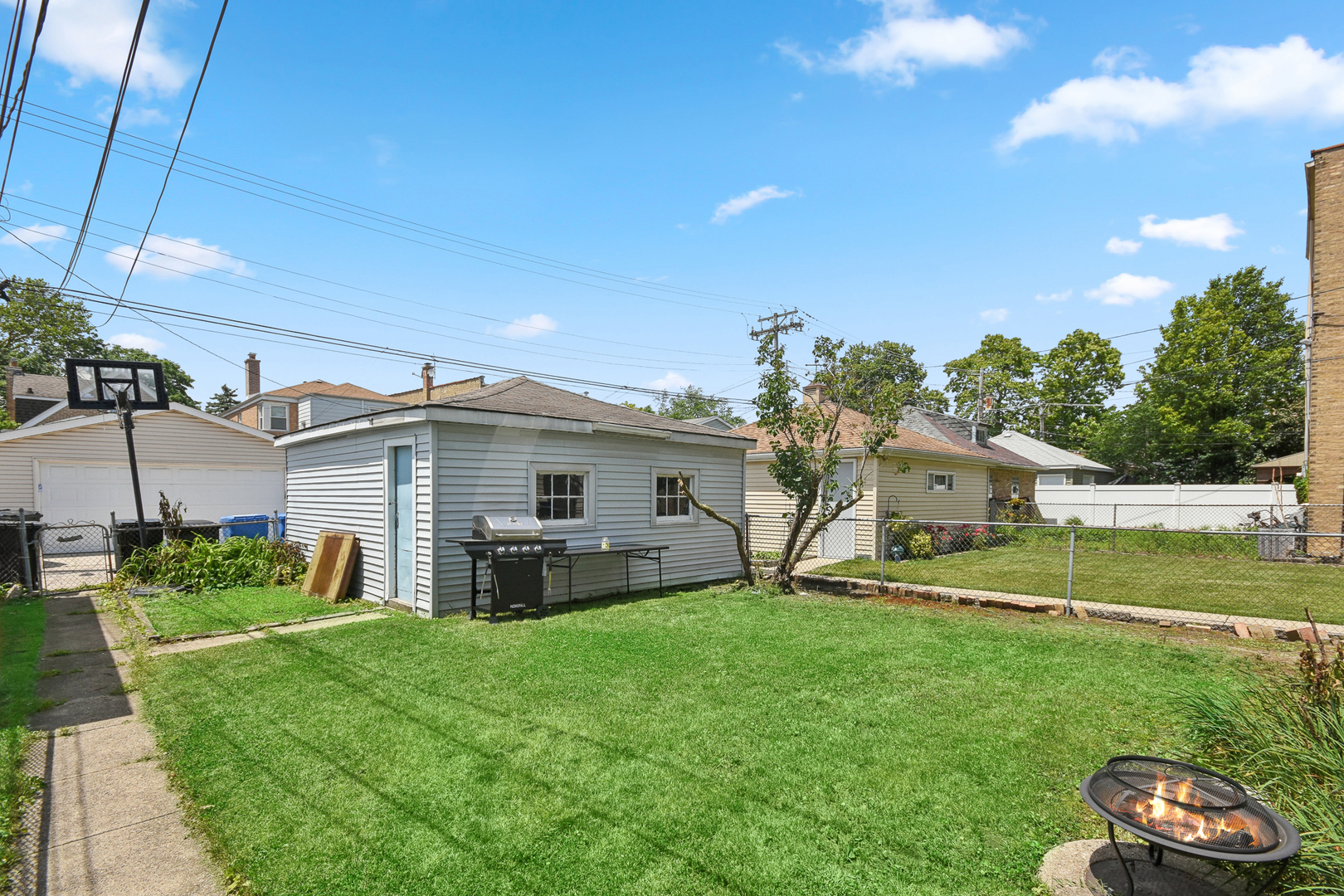 5922 N Melvina Avenue Property Photo 31