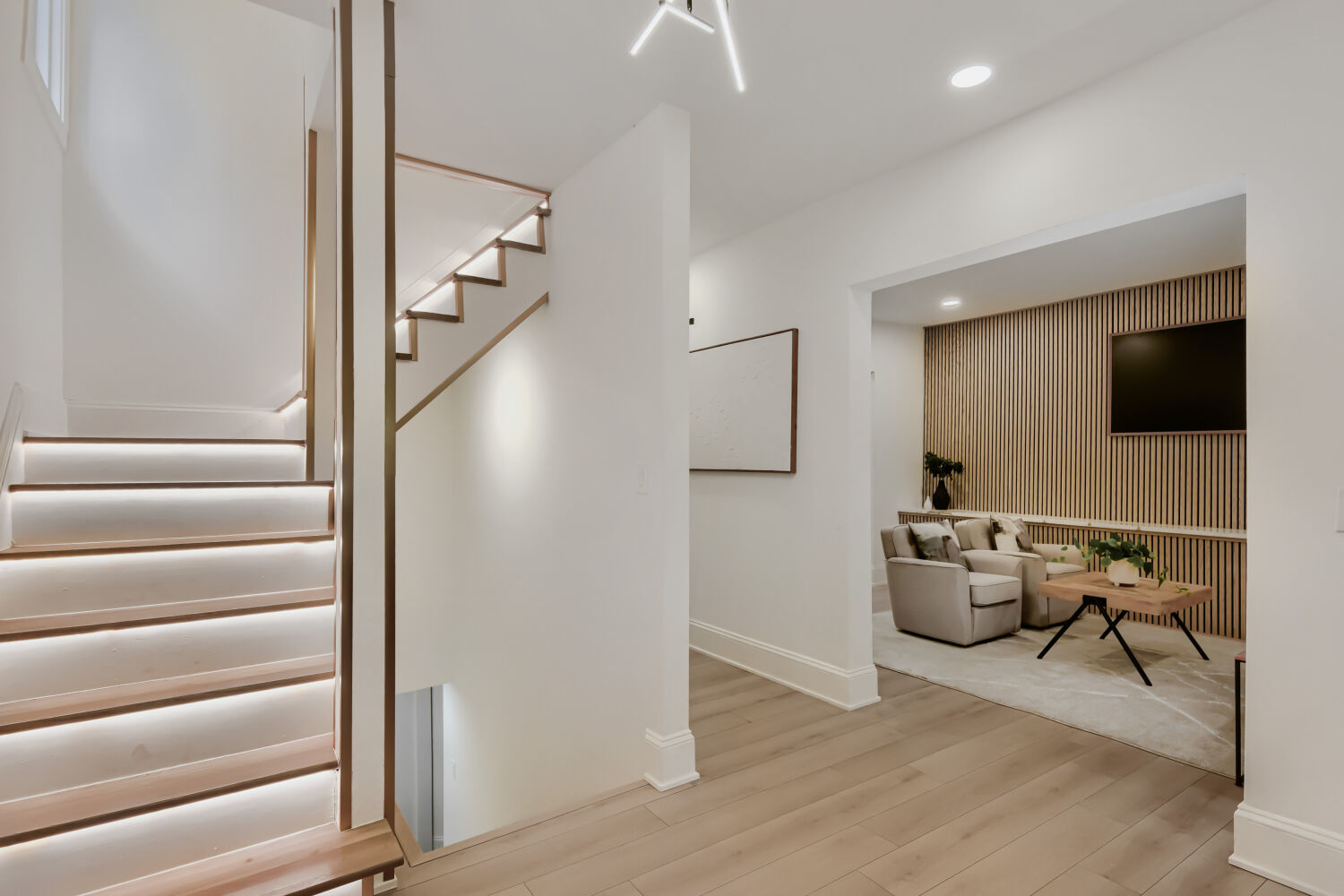 524 Hamilton Street Property Photo 3