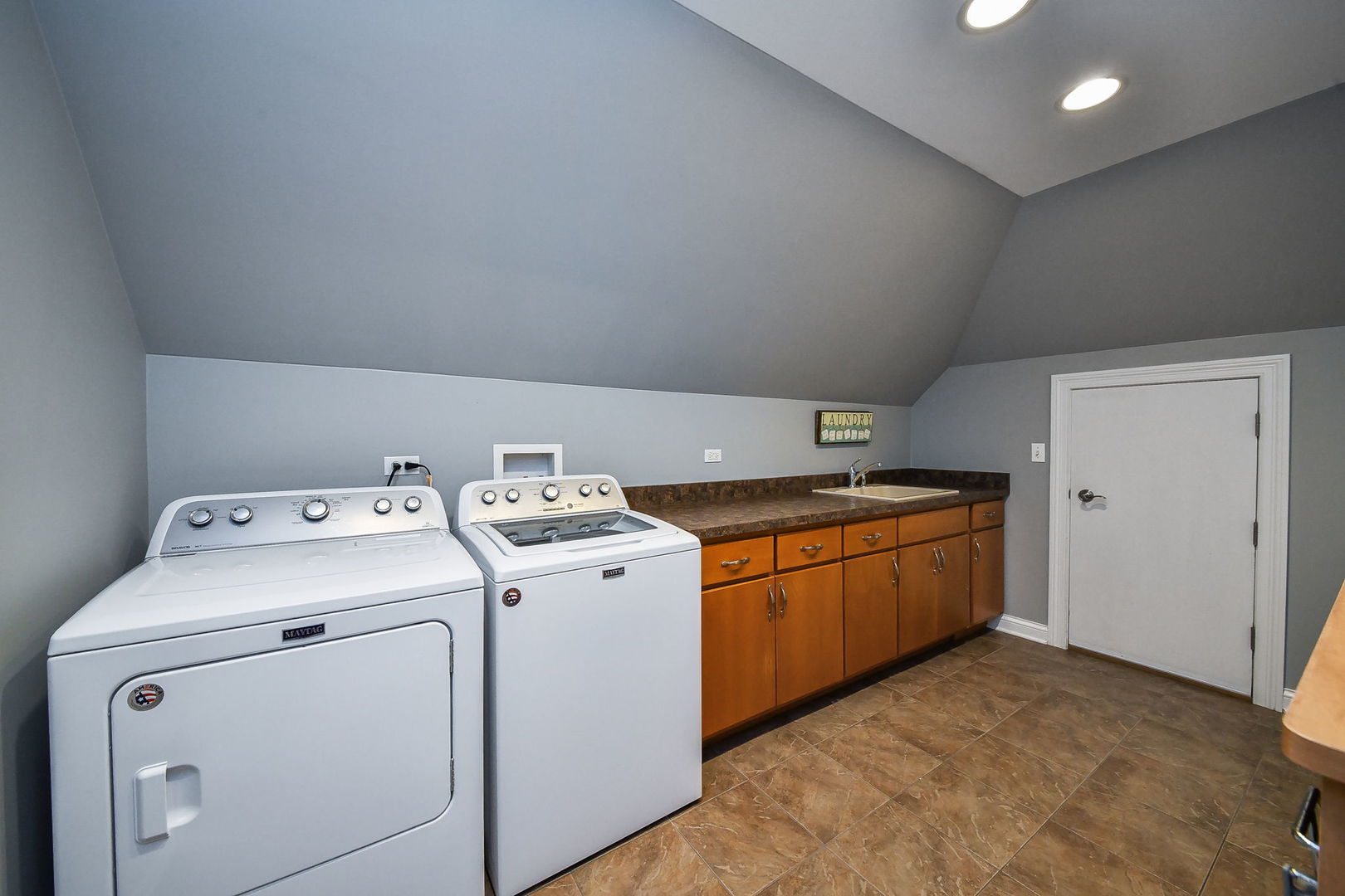 760 E Bauer Road Property Photo 27
