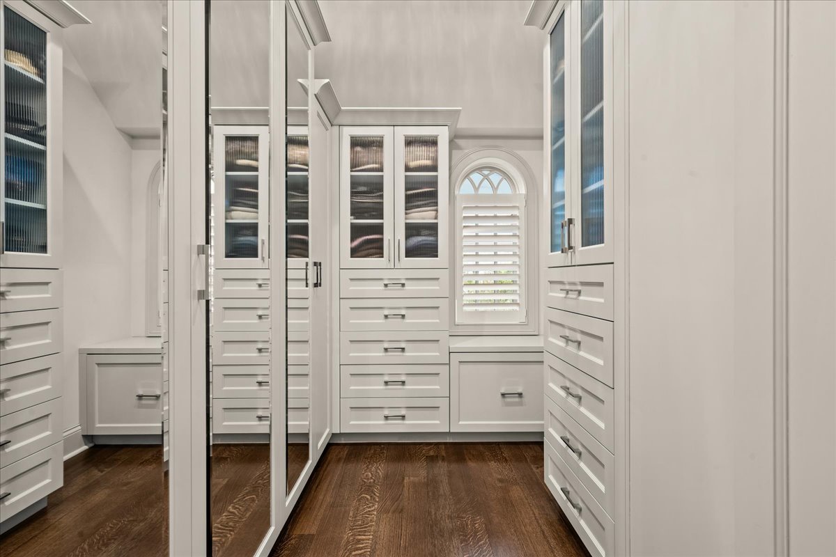 677 Sheridan Road Property Photo 45