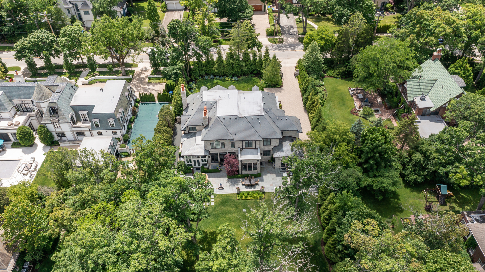 677 Sheridan Road Property Photo 91