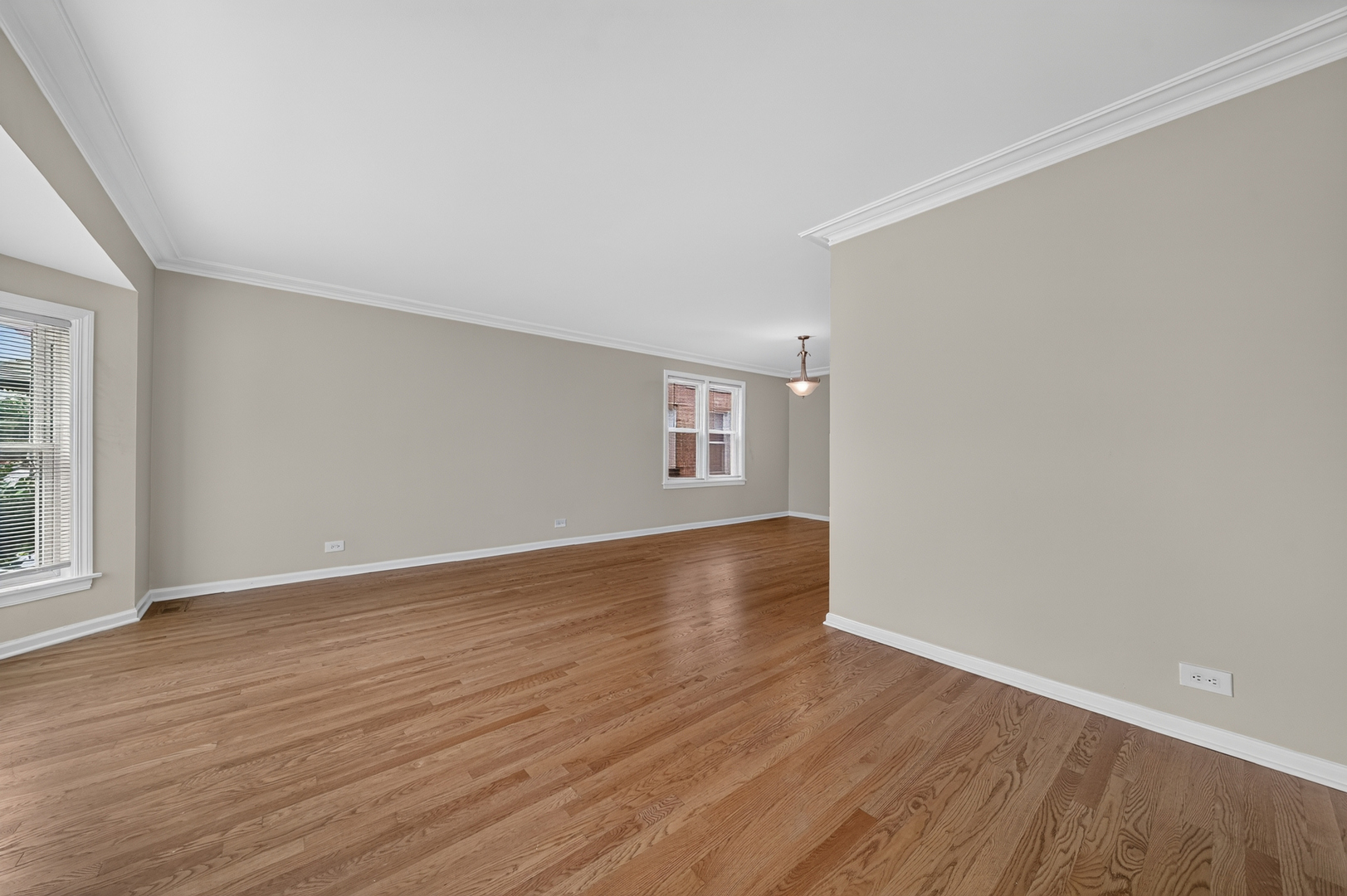 3230 N Neva Avenue Property Photo 29