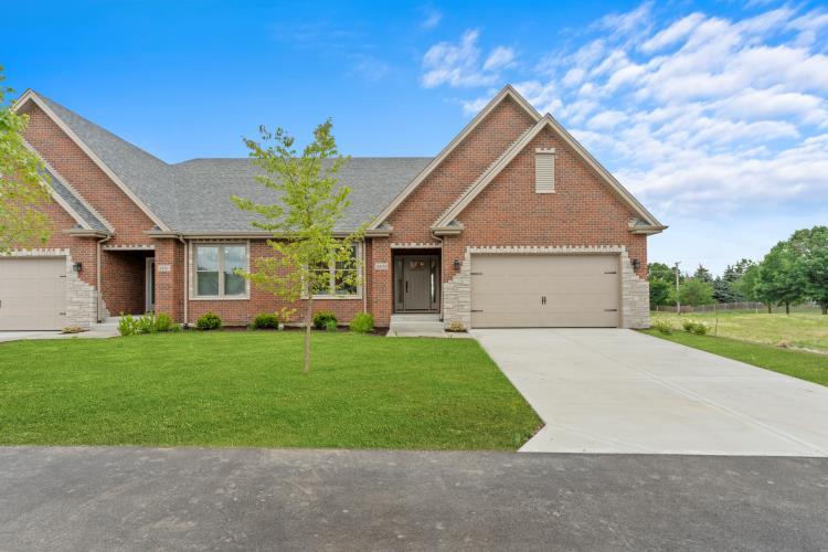 8803 WILLOW Lane MODEL Property Photo 1