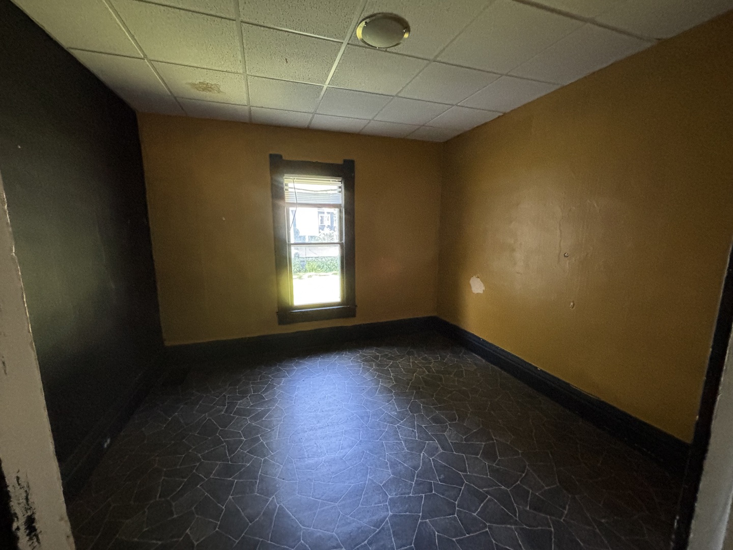 302 N Pine Street Property Photo 7