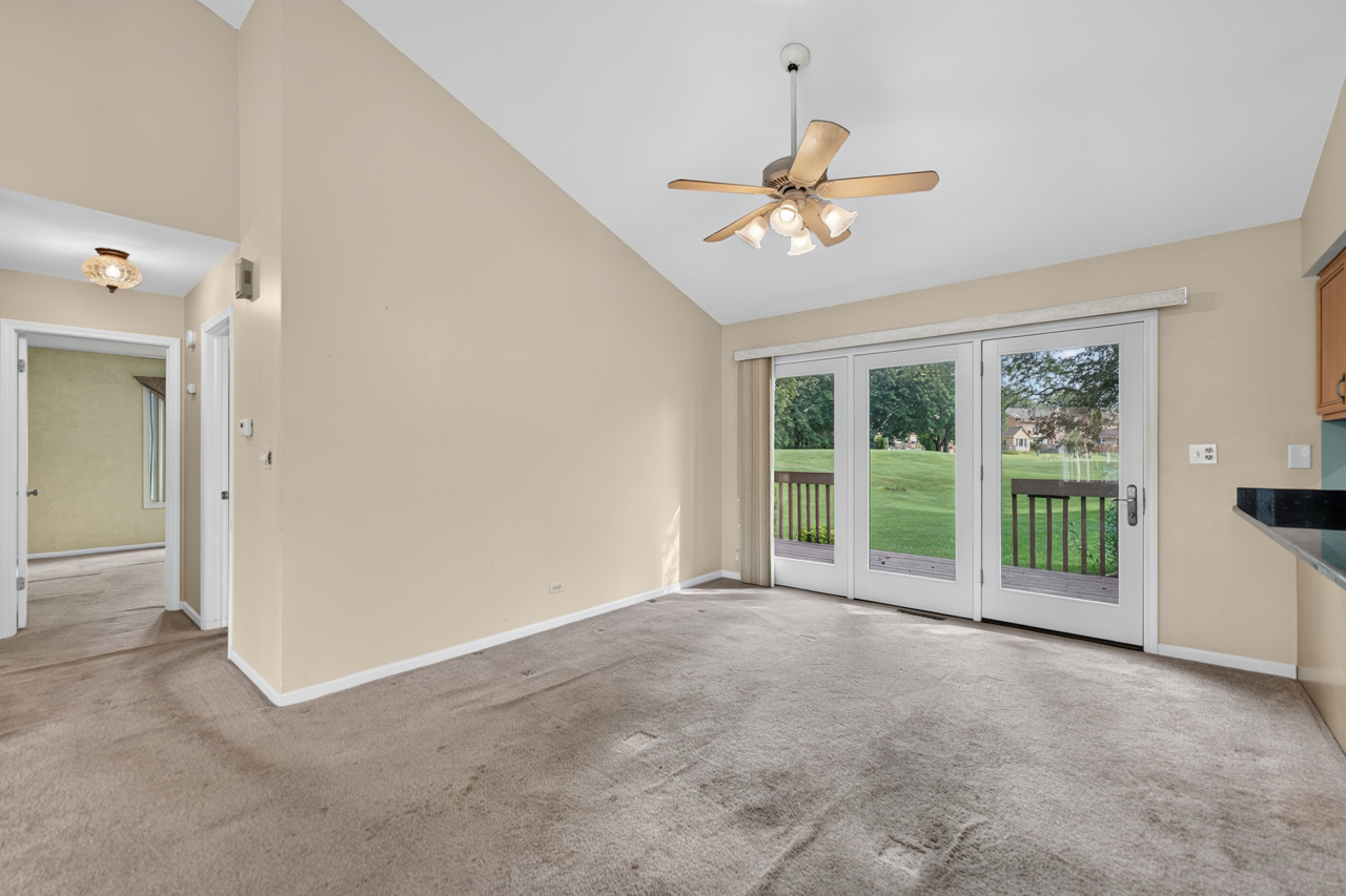 1858 Golf View Drive Property Photo 5