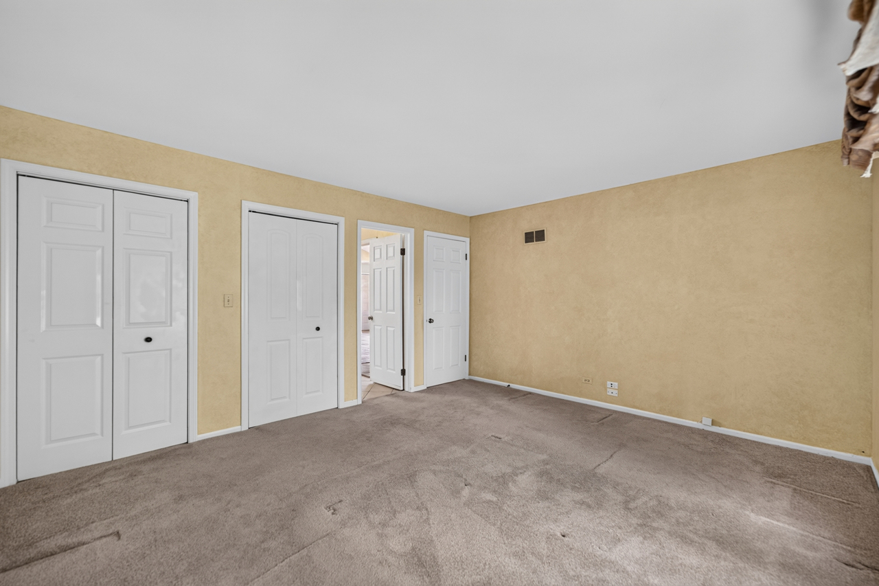 1858 Golf View Drive Property Photo 13