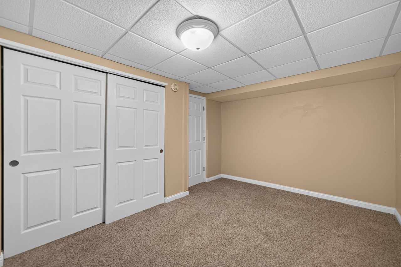 1858 Golf View Drive Property Photo 23