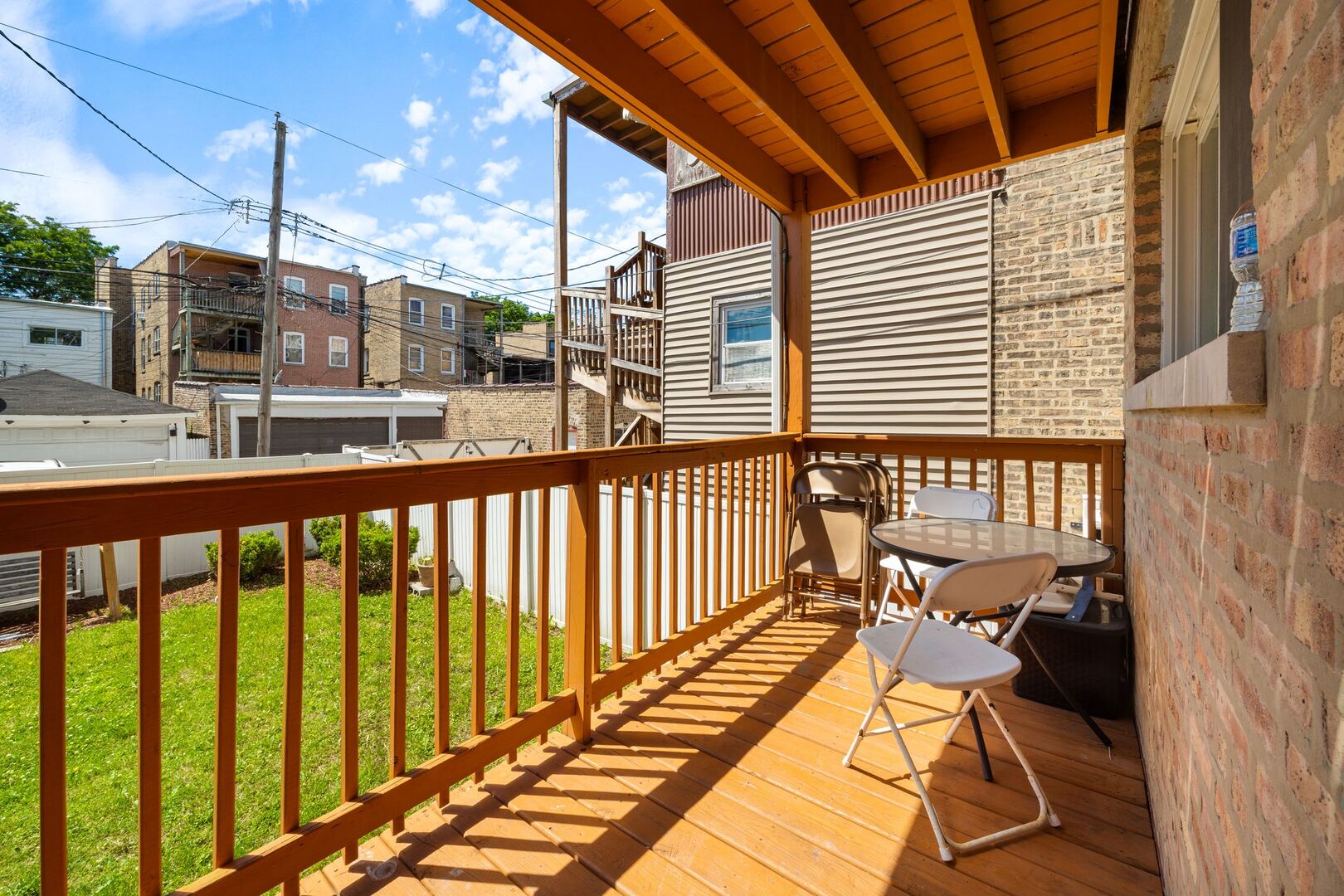 6136 N Talman Avenue Property Photo 9