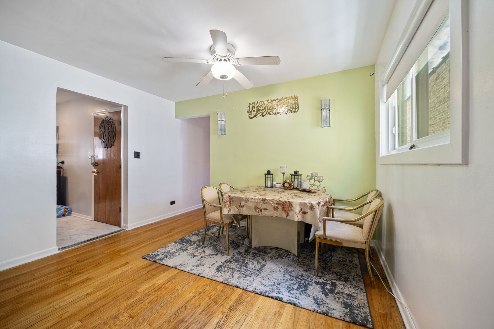 6136 N Talman Avenue Property Photo 15