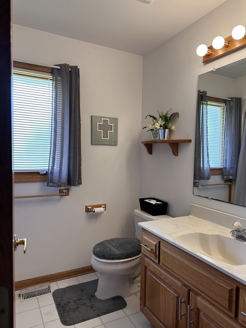 5805 W Watson Road Property Photo 10