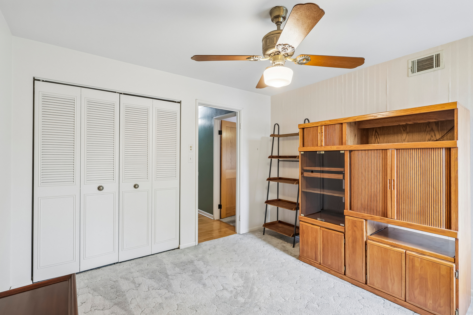 1320 Cass Lane 201 Property Photo 10